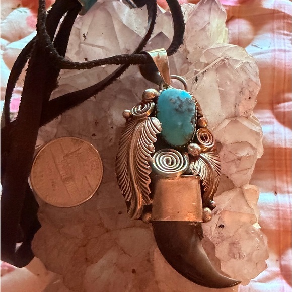 SOLD 💕💕Turquoise and silver Pendant Necklace - Picture 2 of 5